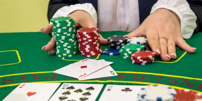 Cách Chơi Baccarat: Chi Tiết Cho Người Mới 2025